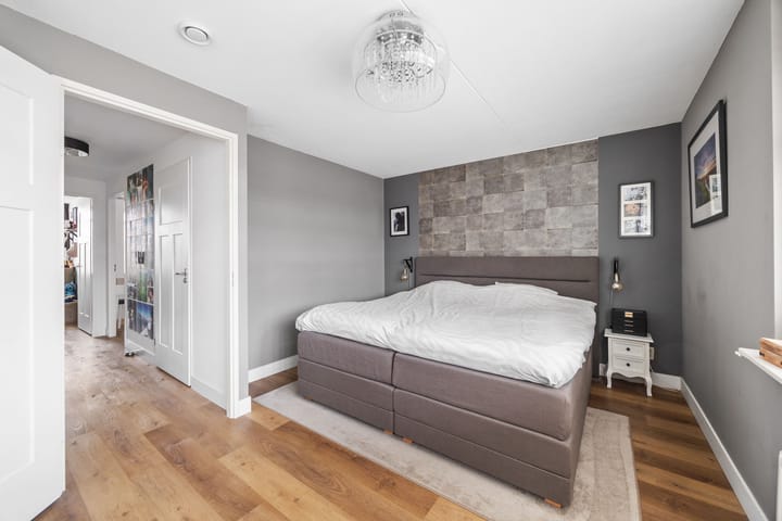 Photo 27 of Middelgeestlaan 12