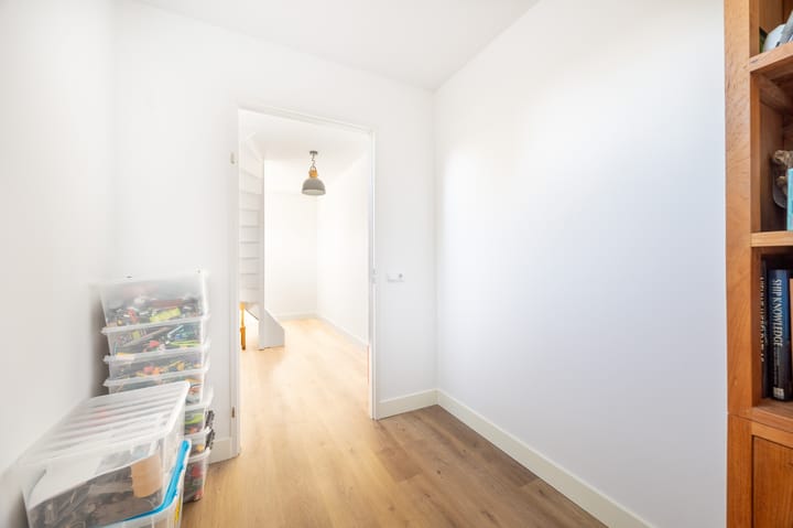 Photo 43 of Middelgeestlaan 12