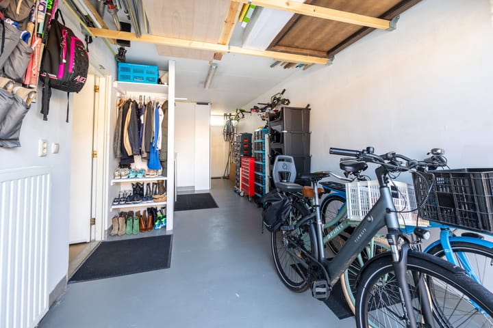 Photo 44 of Middelgeestlaan 12