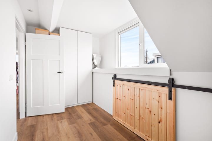 Photo 40 of Middelgeestlaan 12