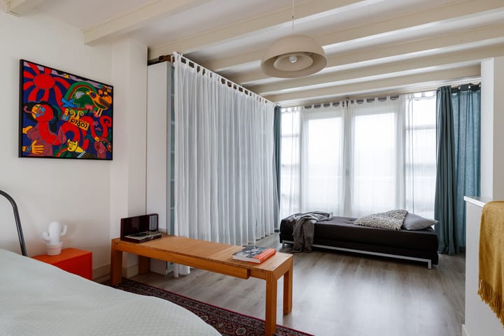 Foto 22 van Douwes Dekkerstraat 54