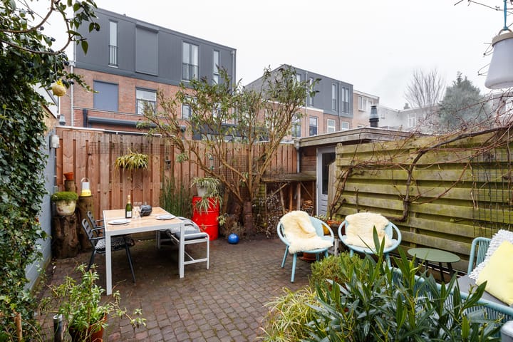 Foto 24 van Douwes Dekkerstraat 54