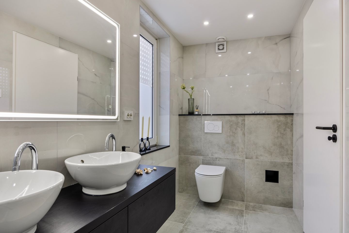 Foto 25 van Max Havelaarstraat 1