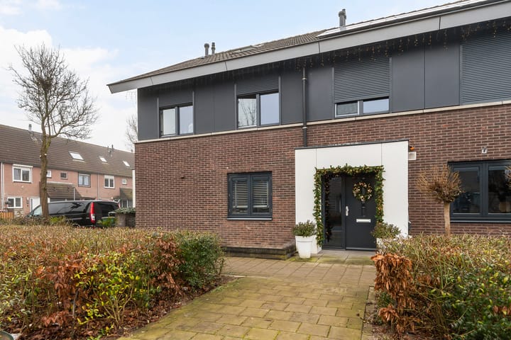 Foto 2 van Simon Vestdijk-erf 12