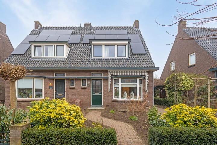 Foto 2 van Breegraven 95