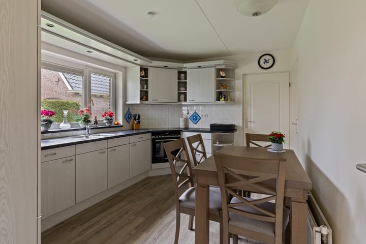 Foto 12 van Alberdaweg 87