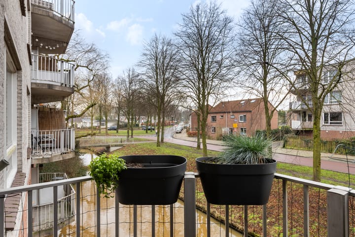 Foto 34 van Hinderstein 20