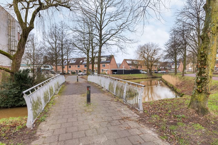 Foto 51 van Hinderstein 20