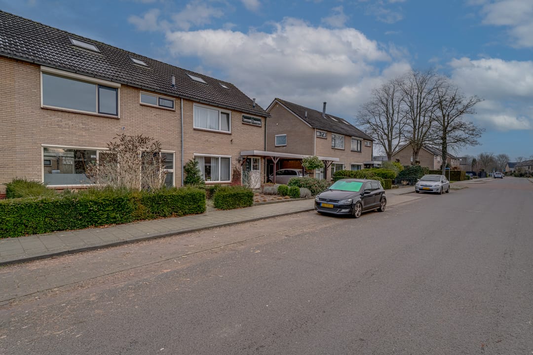 Foto 8 van Brahmsstraat 16