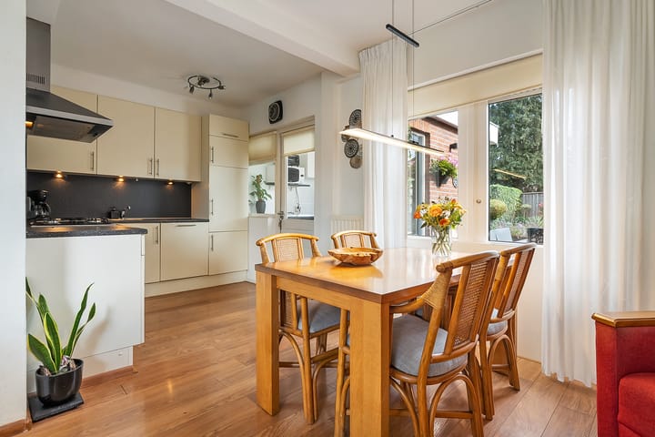 Foto 11 van Witte de Withstraat 7