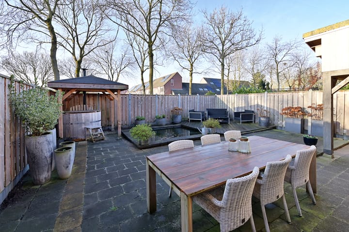 Foto 15 van Fluitekruid 10