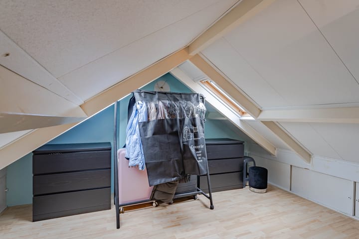 Photo 16 of Meidoornstraat 45