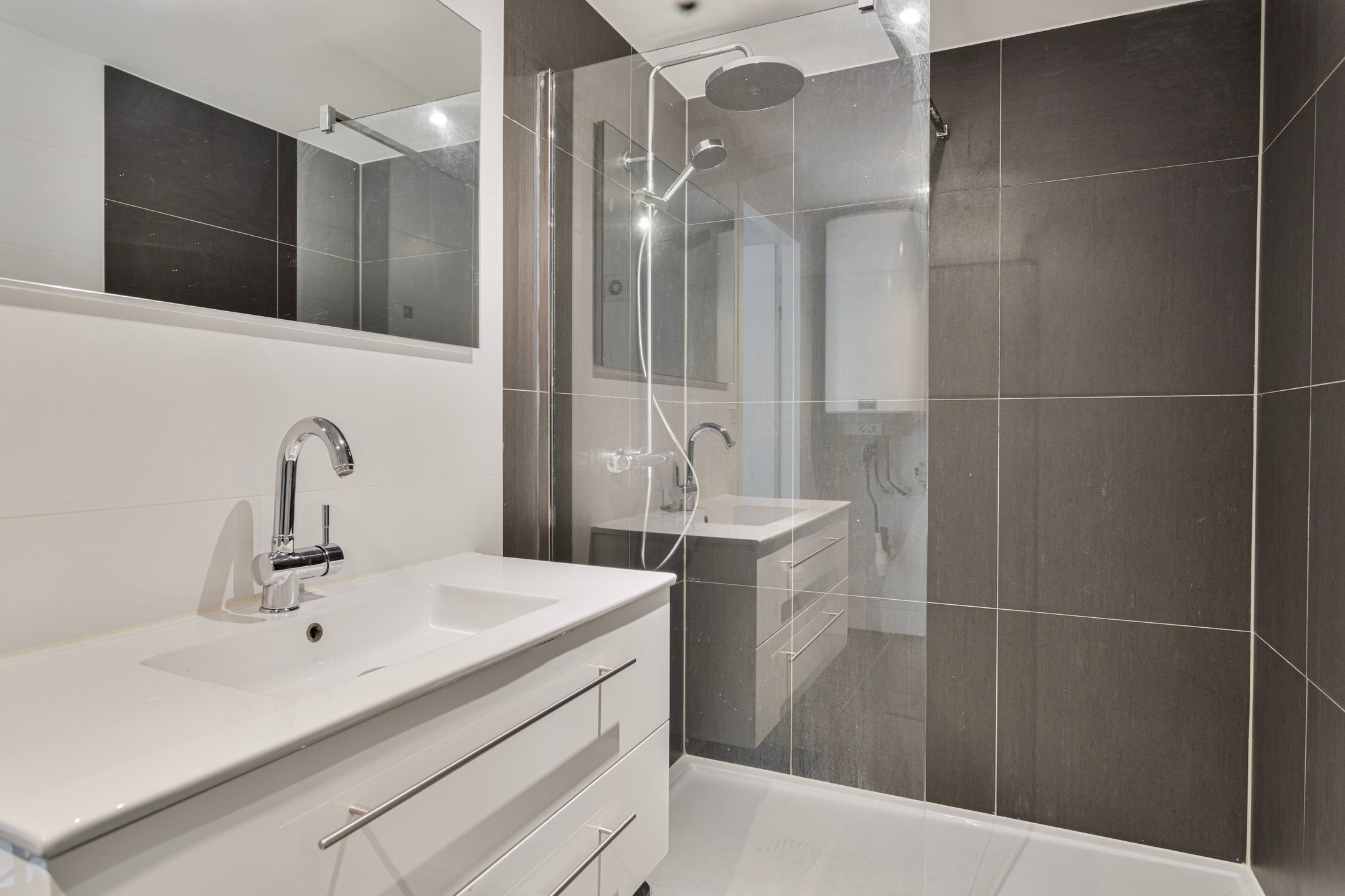 Foto 21 van Nicolaas Anslijnstraat 148