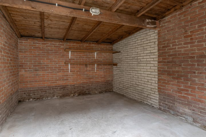 Photo 28 of Cornelia de Langelaan 25