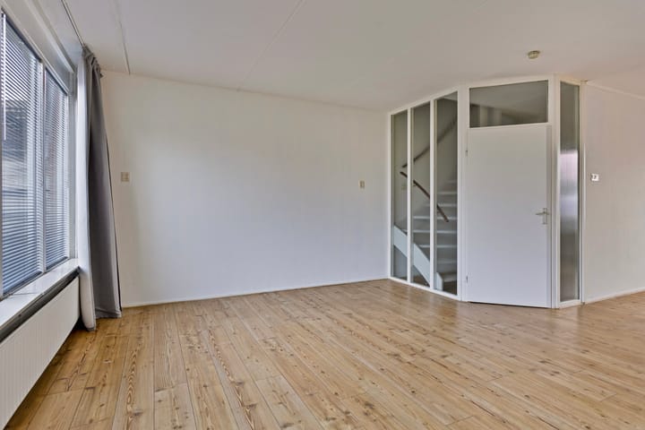 Foto 6 van Woerdes 21