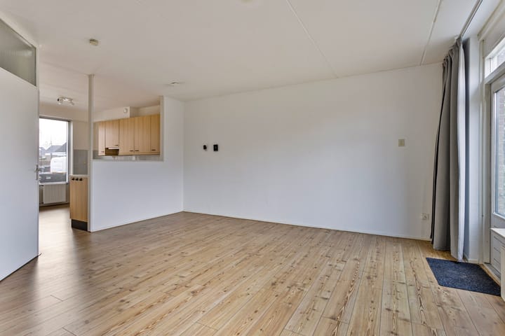 Foto 7 van Woerdes 21