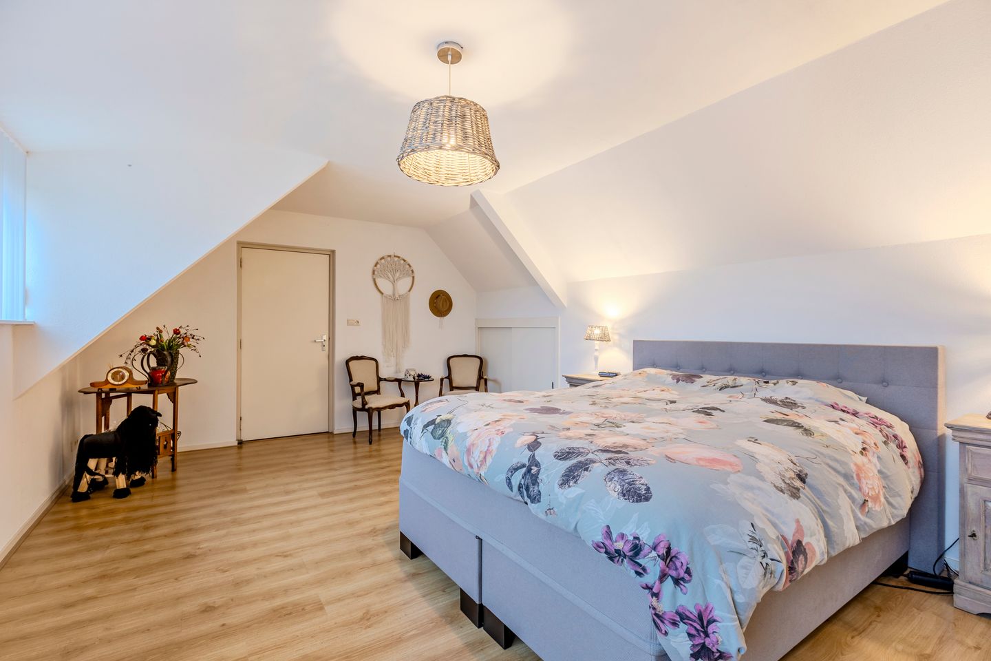 Foto 25 van Hoogstraat 4