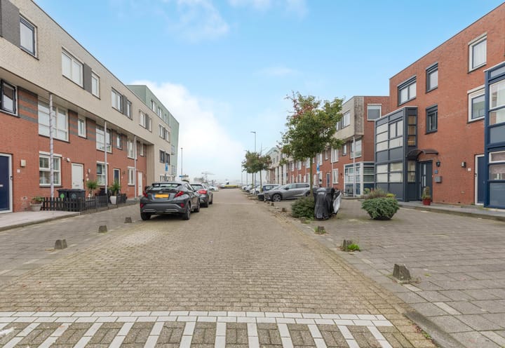 Foto 38 van Spankerstraat 15