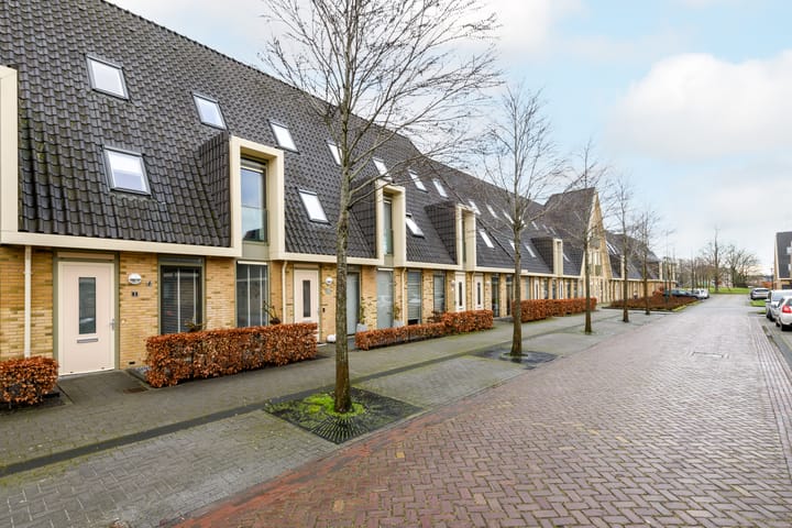 Foto 4 van Meerkoetstraat 3