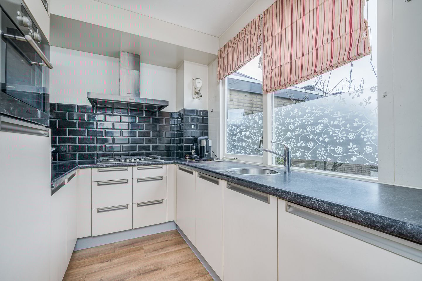 Foto 4 van Aleoeten 1