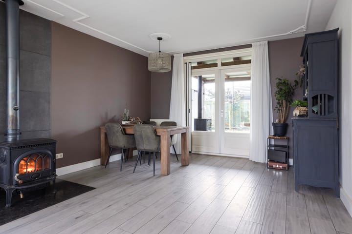 Foto 16 van Wetterroas 9