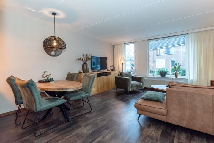 Foto 8 van Ottenstraat 17