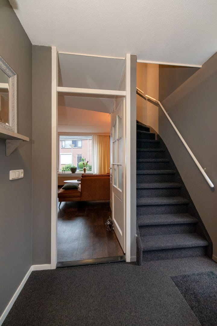 Foto 15 van Ottenstraat 17