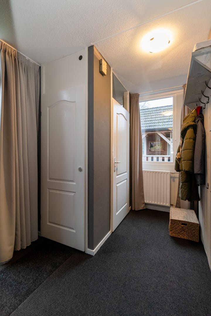 Foto 16 van Ottenstraat 17