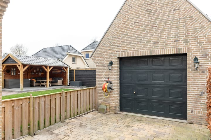 Photo 12 of De Opslach 13