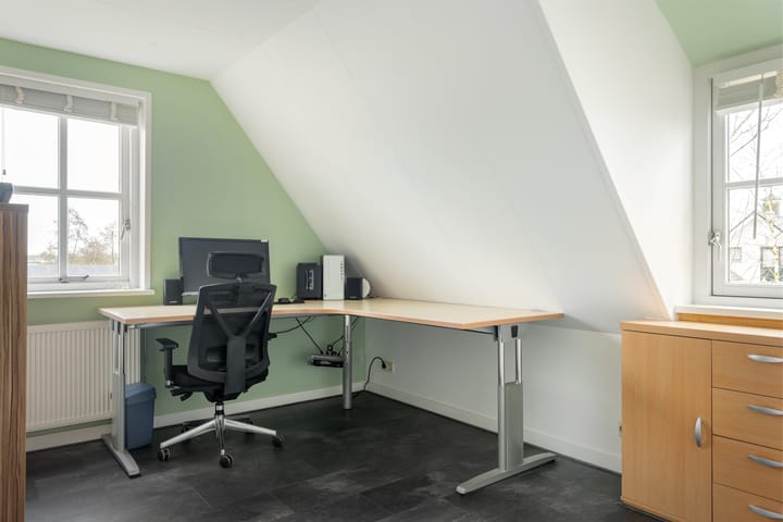 Photo 41 of De Opslach 13