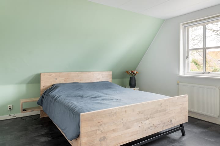 Photo 42 of De Opslach 13