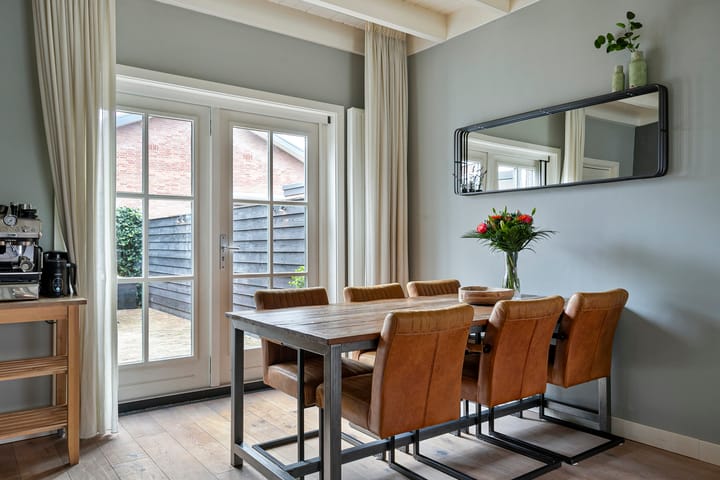 Foto 7 van Floresstraat 19