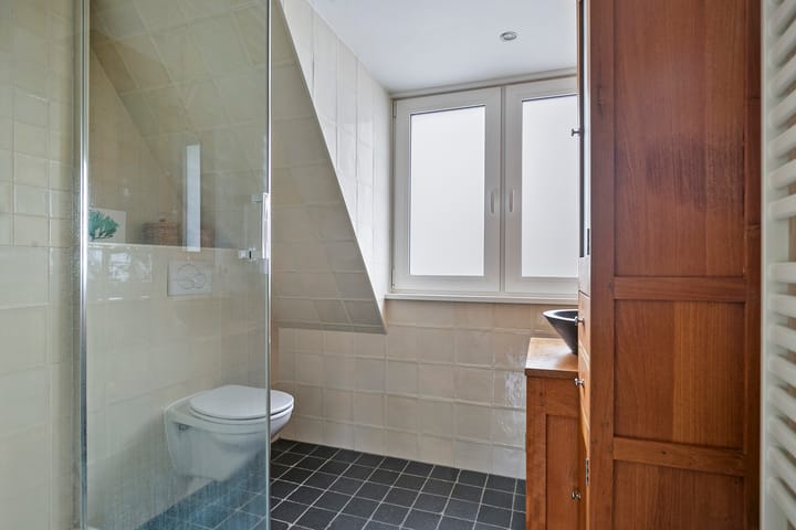 Foto 13 van Floresstraat 19