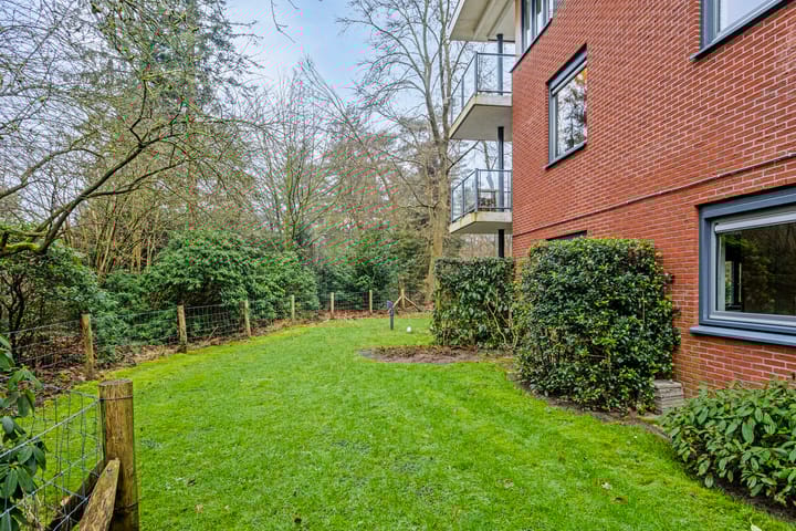 Foto 23 van Paviljoenplein 3