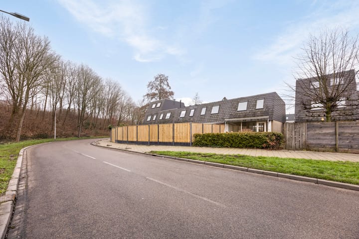 Foto 33 van Weezenhof 6341