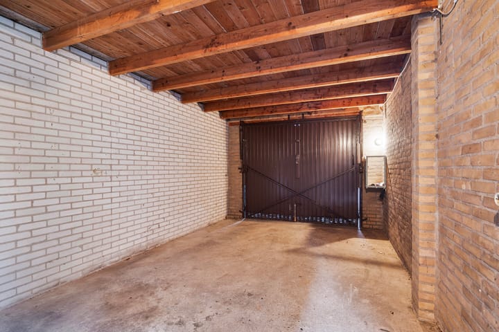 Foto 30 van Weezenhof 6341