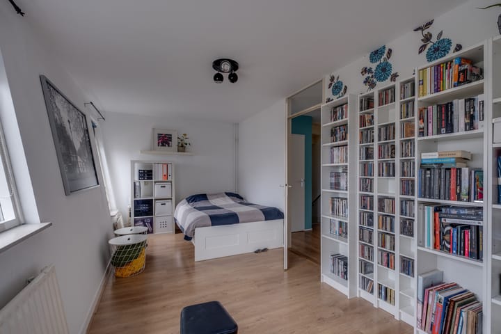 Photo 23 of Aletta Jacobsstraat 12