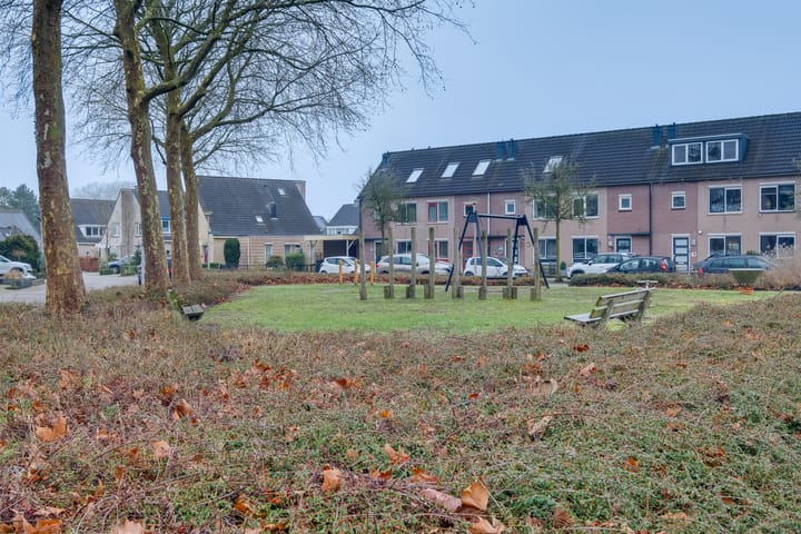 Photo 37 of Aletta Jacobsstraat 12