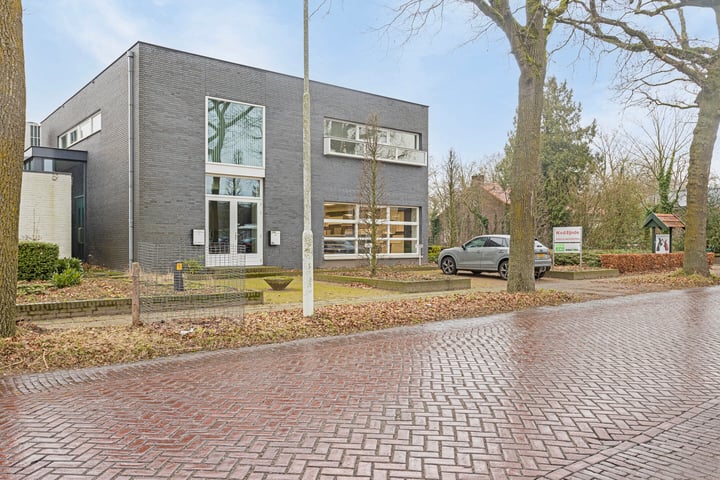 Vaarselstraat 8, Someren