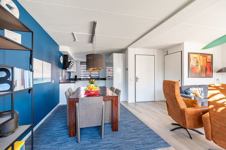 Foto 15 van Wingerd 44