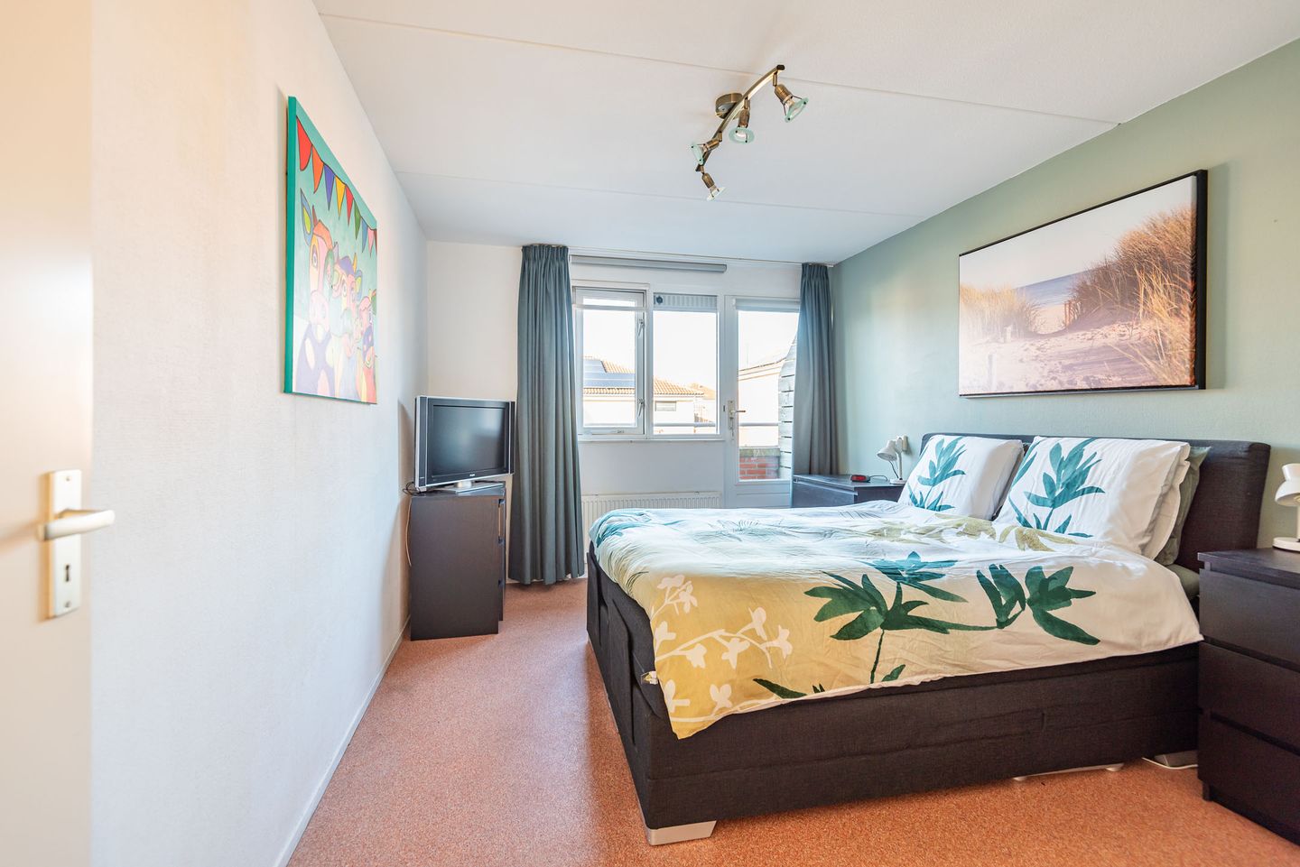 Foto 19 van Wingerd 44