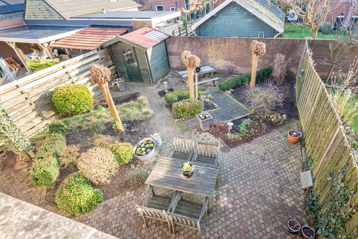 Foto 31 van Wingerd 44