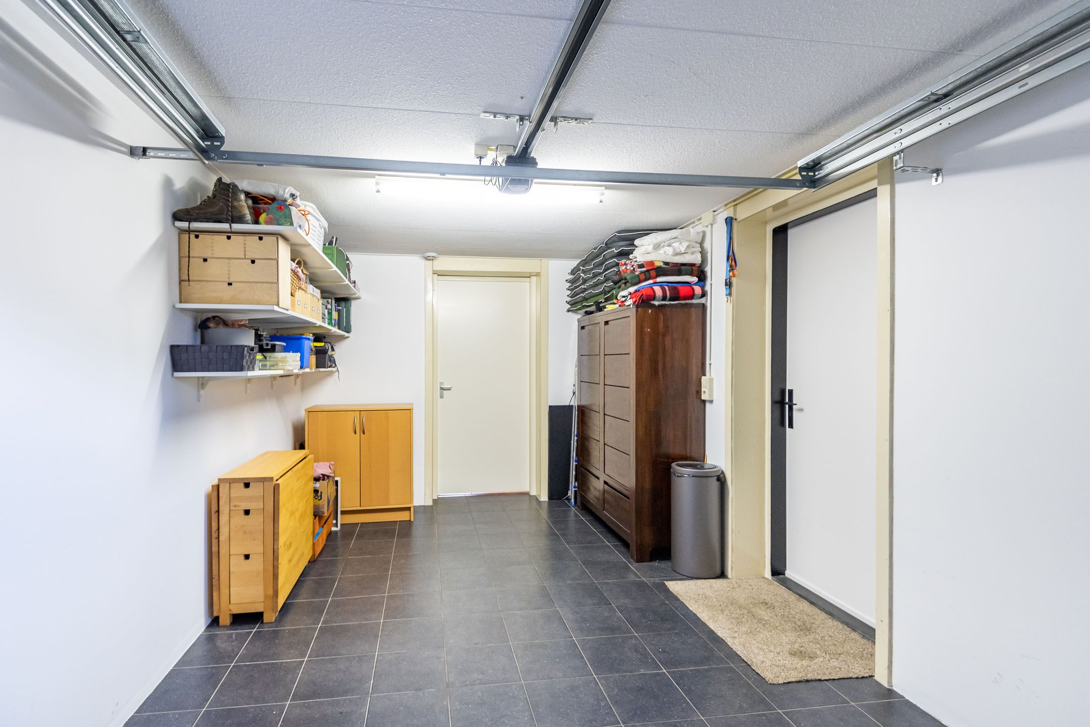 Foto 33 van Wingerd 44