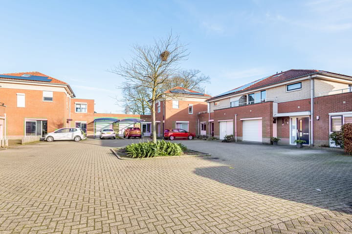 Foto 39 van Wingerd 44