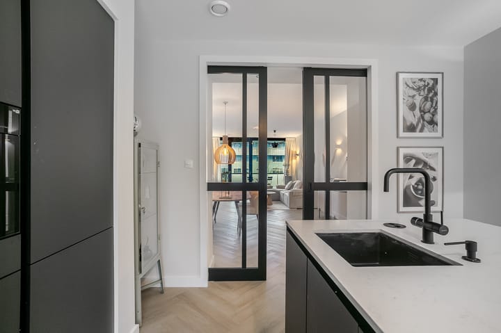 Foto 10 van Wijnand Nuijenstraat 45