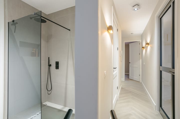 Foto 22 van Wijnand Nuijenstraat 45