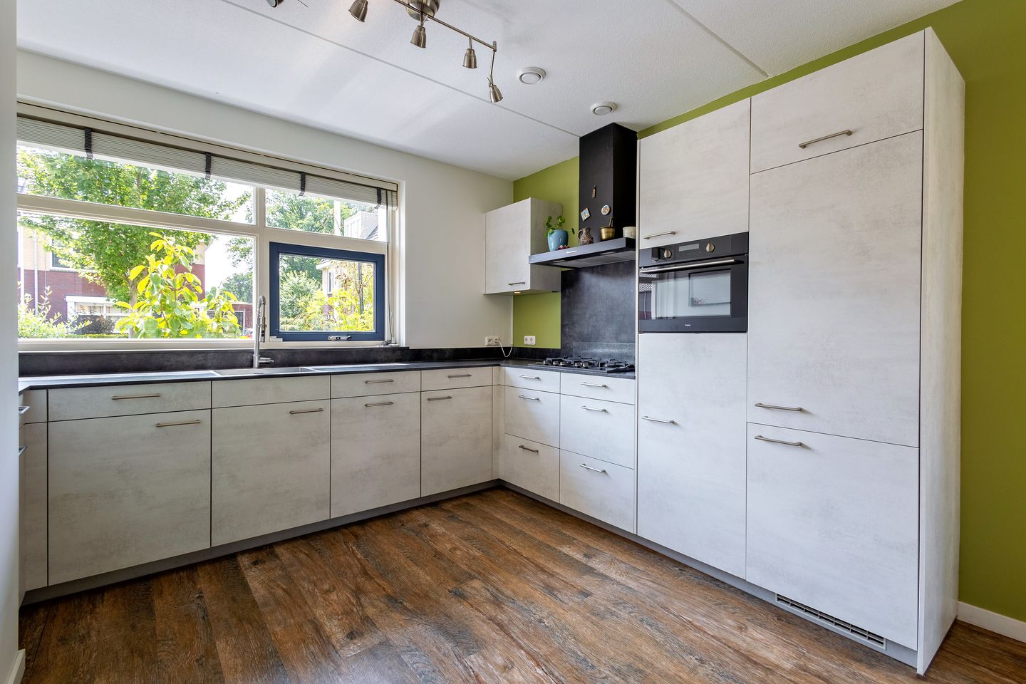 Foto 14 van Prinses Máximahof 17