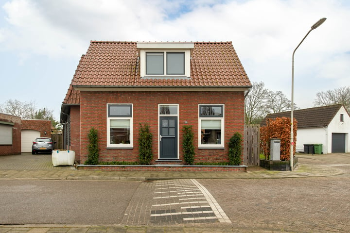 View photo of Wouwbaan 20