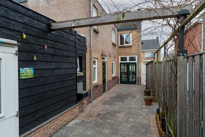 Foto 4 van Julianastraat 23