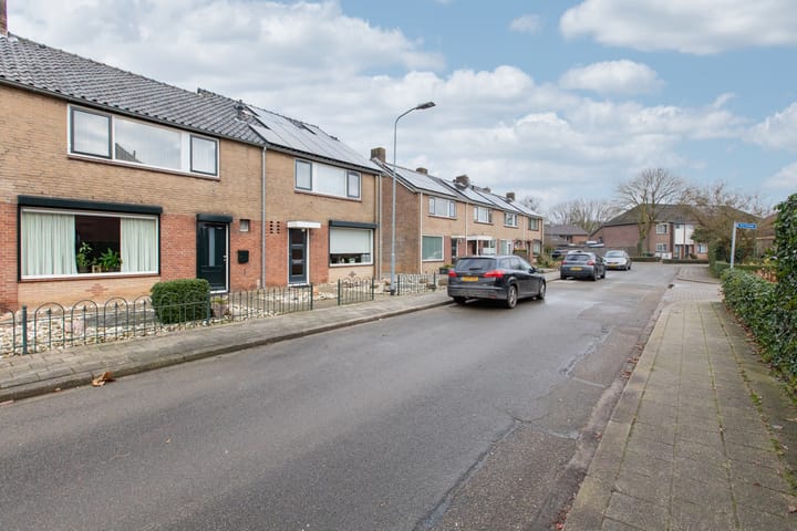 Foto 8 van Claudius Civilisstraat 13